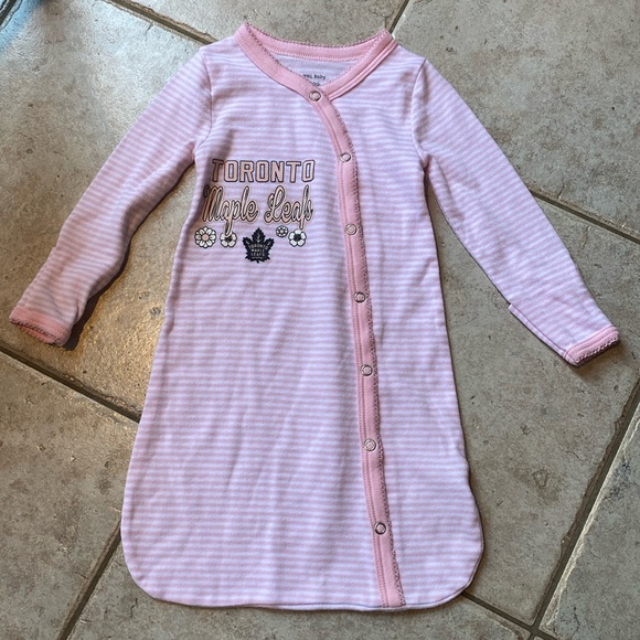 Baby girl sleep sack, NHL Toronto Maple Leafs - Picture 3 of 8